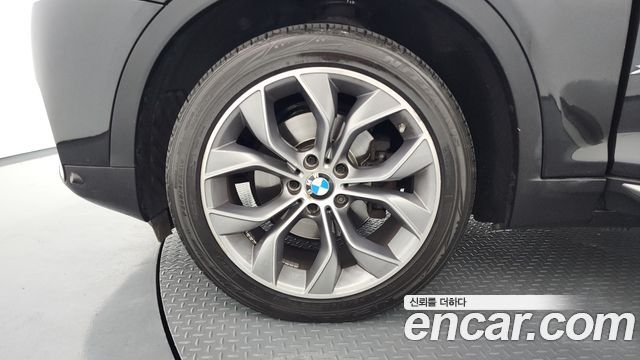 BMW X4 xDrive20d — пробег 73 472 км — фото 5 из 5