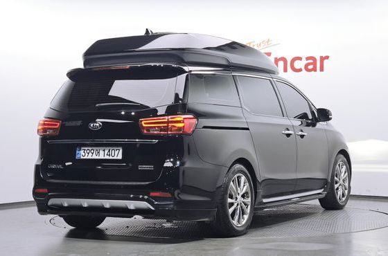 Kia Carnival Gasoline 9-Seater Hi-Limousine Noblesse Special — пробег 214 856 км — фото 2 из 5