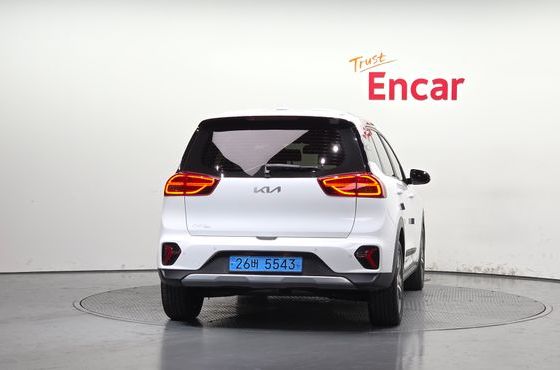 Kia Niro Earth — пробег 26 283 км — фото 4 из 5