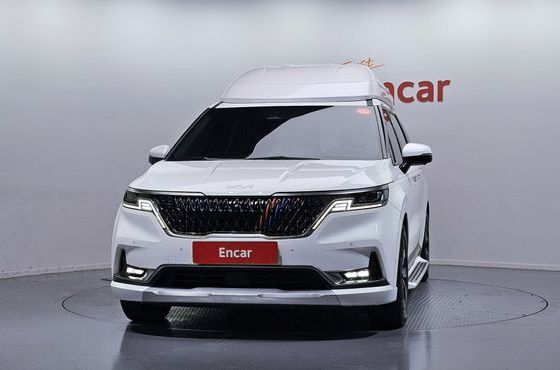 Kia Carnival 7-Seater Hi-Limousine Signature — пробег 58 254 км — фото 3 из 5