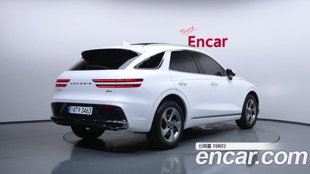 Genesis GV70 из Кореи Encar