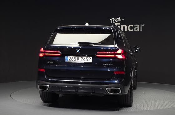 BMW X5 xDrive 40i M Sport — пробег 8 906 км — фото 4 из 5