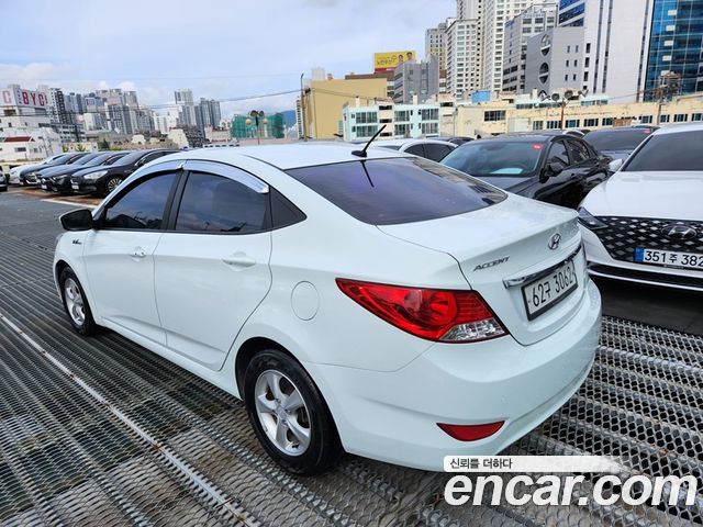 Hyundai Accent из Кореи Encar