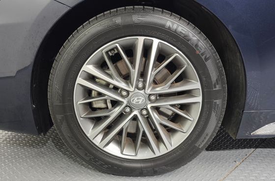 Hyundai Grandeur 2.4 Premium — пробег 53 358 км — фото 5 из 5