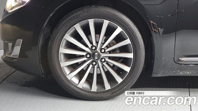 Kia K7 из Кореи Encar