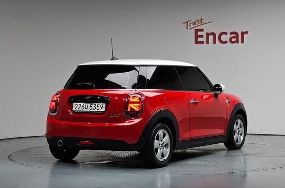 Mini Cooper Standard Third Generation — пробег 74 746 км — фото 2 из 5