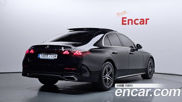 Mercedes-Benz E-Class E300 4MATIC AMG Line — пробег 16 447 км — фото 2 из 5