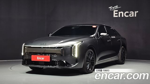 Kia K8 Signature Black — пробег 24 042 км — фото 1 из 5