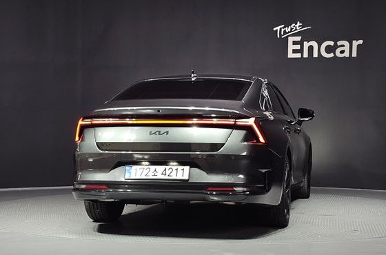 Kia K8 Signature Black — пробег 24 042 км — фото 4 из 5