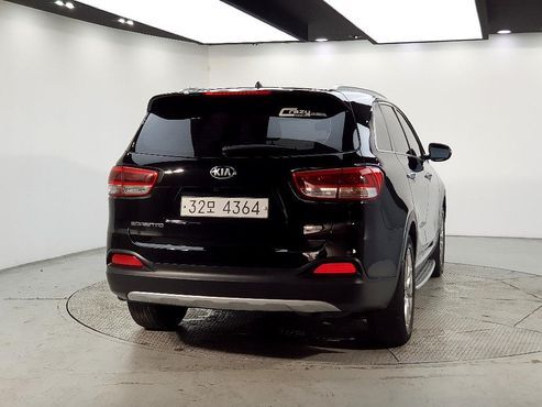 Kia Sorento Diesel 2.0 2WD Noblesse — пробег 182 123 км — фото 2 из 5
