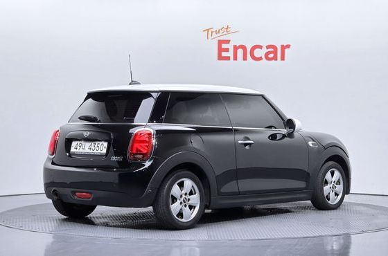 Mini Cooper Standard Third Generation — пробег 102 354 км — фото 2 из 5