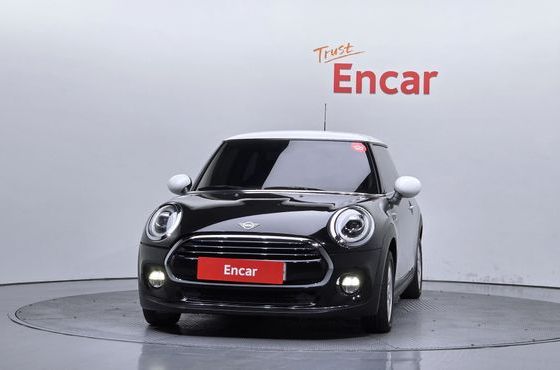 Mini Cooper Standard Third Generation — пробег 102 354 км — фото 3 из 5