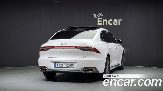 Hyundai Grandeur из Кореи Encar