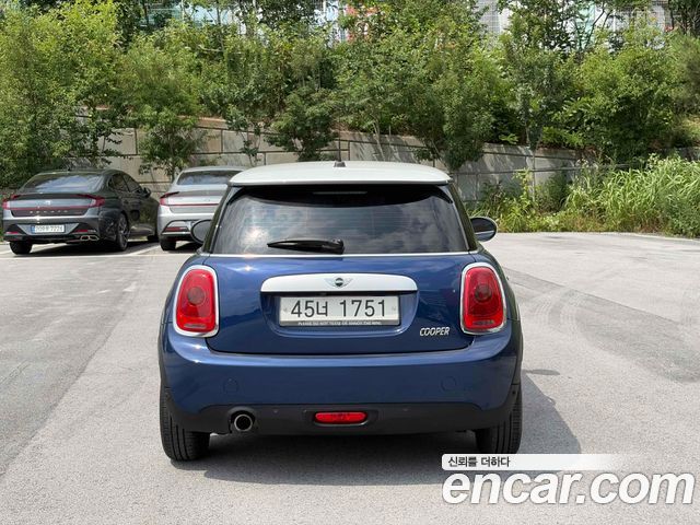 Mini Cooper из Кореи Encar