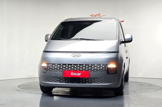 Hyundai Staria Cargo 5-Seater Modern — пробег 31 062 км — фото 3 из 5