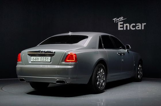Rolls-Royce Ghost 6.6 V12 — пробег 111 191 км — фото 2 из 5