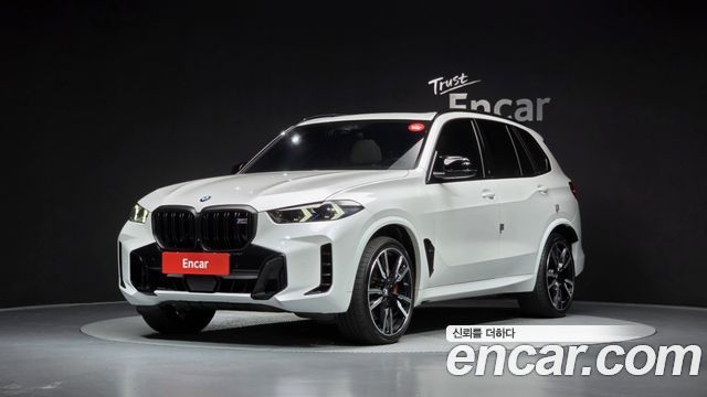 BMW X5 M60i — пробег 25 918 км — фото 1 из 5