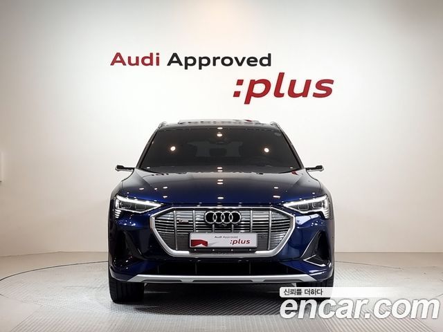 Audi e-tron из Кореи Encar