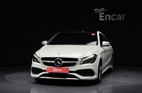 Mercedes-Benz CLA-Class CLA220 AMG Line — пробег 50 585 км — фото 3 из 5