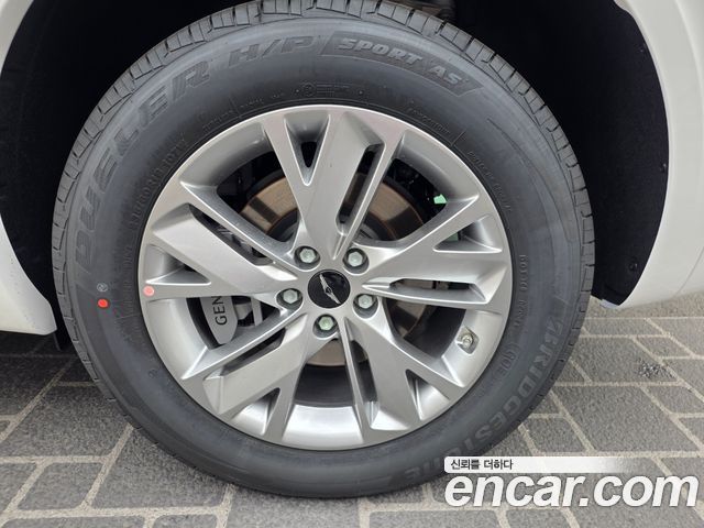 Genesis GV70 2.5T Gasoline 2WD — пробег 650 км — фото 5 из 5