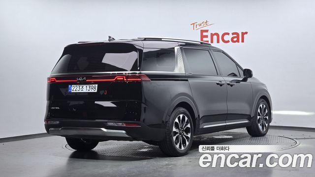 Kia Carnival из Кореи Encar