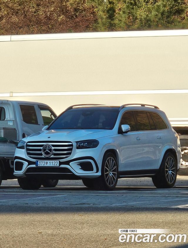 Mercedes-Benz GLS-Class GLS450d 4MATIC — пробег 9 500 км — фото 4 из 5