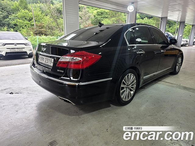 Hyundai Genesis из Кореи Encar