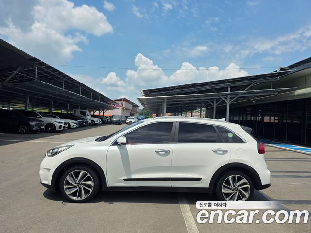 Kia Niro из Кореи Encar