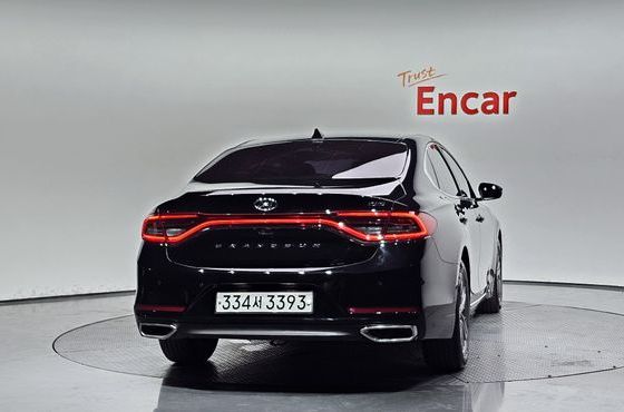 Hyundai Grandeur 2.2 Diesel Premium — пробег 235 689 км — фото 4 из 5