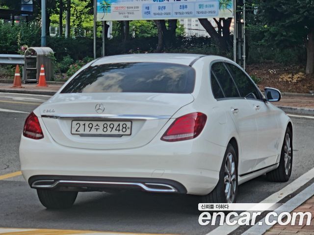 Mercedes-Benz C-Class из Кореи Encar