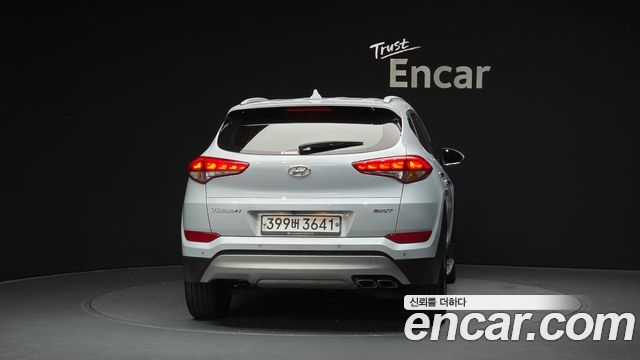 Hyundai Tucson Diesel 2.0 2WD Modern Special — пробег 161 700 км — фото 4 из 5