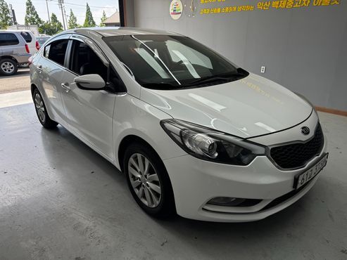 Kia K3 Trendy — пробег 157 813 км — фото 1 из 5
