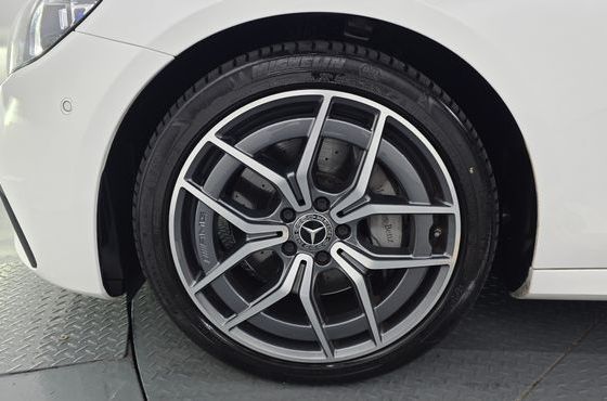 Mercedes-Benz E-Class E220d 4MATIC AMG Line — пробег 26 984 км — фото 5 из 5