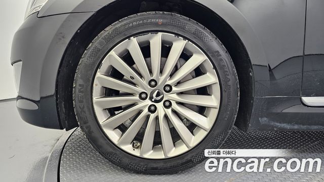 Hyundai Equus из Кореи Encar