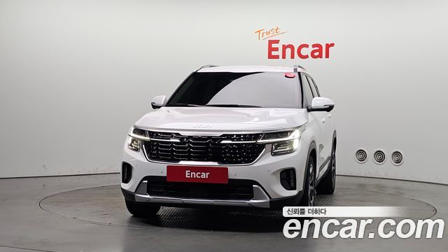 Kia Seltos из Кореи Encar