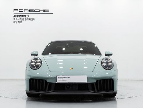 Porsche 911 Carrera 4 GTS — пробег 3 150 км — фото 3 из 5