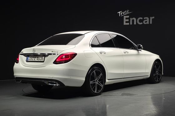 Mercedes-Benz C-Class C220 d 4MATIC Exclusive — пробег 122 387 км — фото 2 из 5