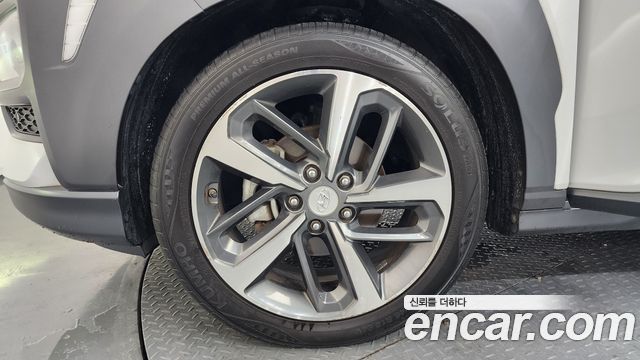 Hyundai Kona из Кореи Encar