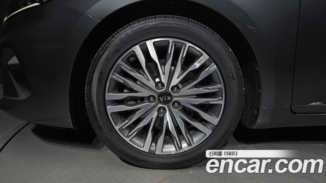 Kia K7 из Кореи Encar