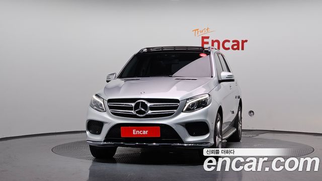 Mercedes-Benz GLE-Class GLE350 d 4MATIC — пробег 180 969 км — фото 3 из 5