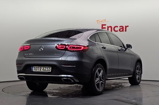Mercedes-Benz GLC-Class GLC300e 4MATIC Coupe — пробег 106 651 км — фото 2 из 5