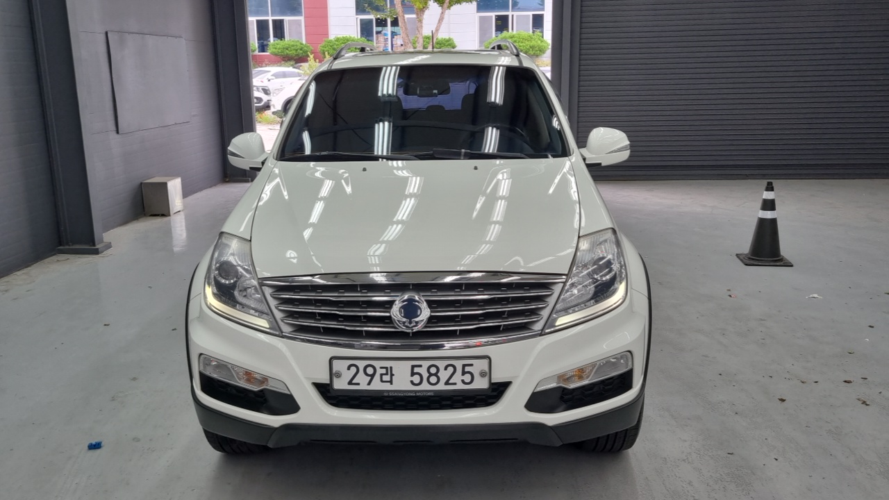 Ssangyong Rexton из Кореи Encar