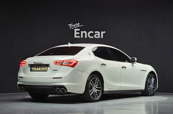 Maserati Ghibli 3.0 Diesel 3rd — пробег 108 555 км — фото 2 из 5