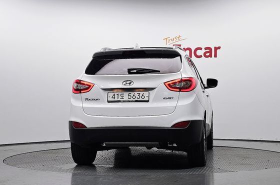 Hyundai Tucson Diesel(e-VGT) 2WD Modern — пробег 43 085 км — фото 4 из 5