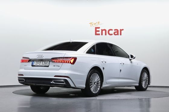 Audi A6 45 TFSI Premium — пробег 98 501 км — фото 2 из 5