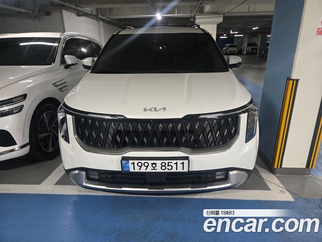 Kia Carnival HEV 9 seater Prestige — пробег 6 400 км — фото 2 из 5