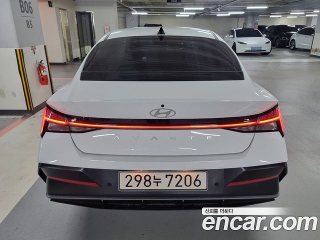Hyundai AVANTE из Кореи Encar