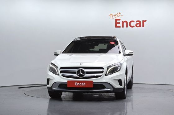 Mercedes-Benz GLA-Class GLA200 d — пробег 108 936 км — фото 3 из 5