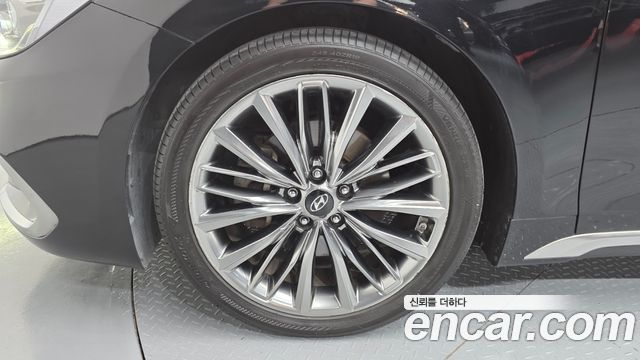 Hyundai Grandeur из Кореи Encar