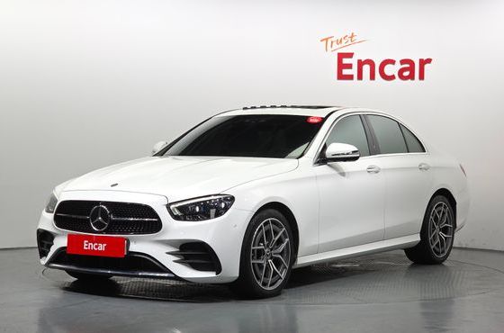 Mercedes-Benz E-Class E220d 4MATIC AMG Line — пробег 71 033 км — фото 1 из 5